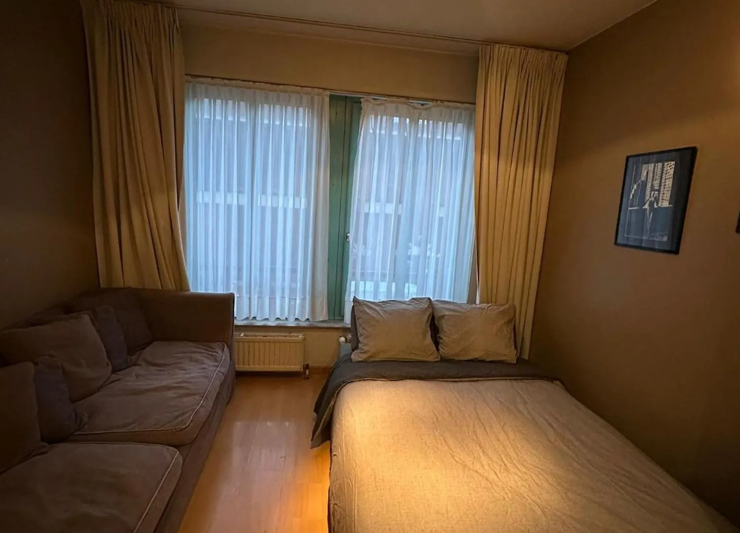 Charmant Appartement 1 Chambre 4 Personnes Proche Gare Du Midi Брюссель Бельгия